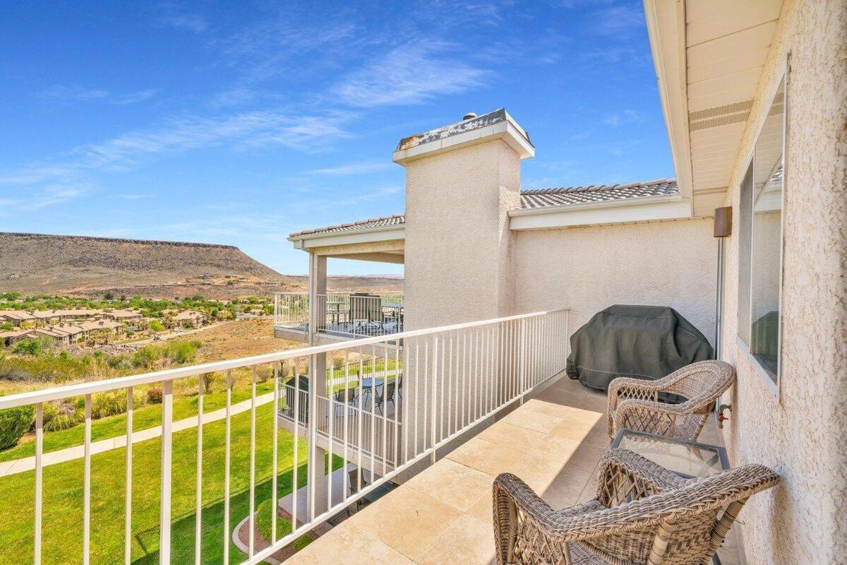 סנט ג'ורג' Modern Resort Condo - Pools, Courts & Scenic Views מראה חיצוני תמונה
