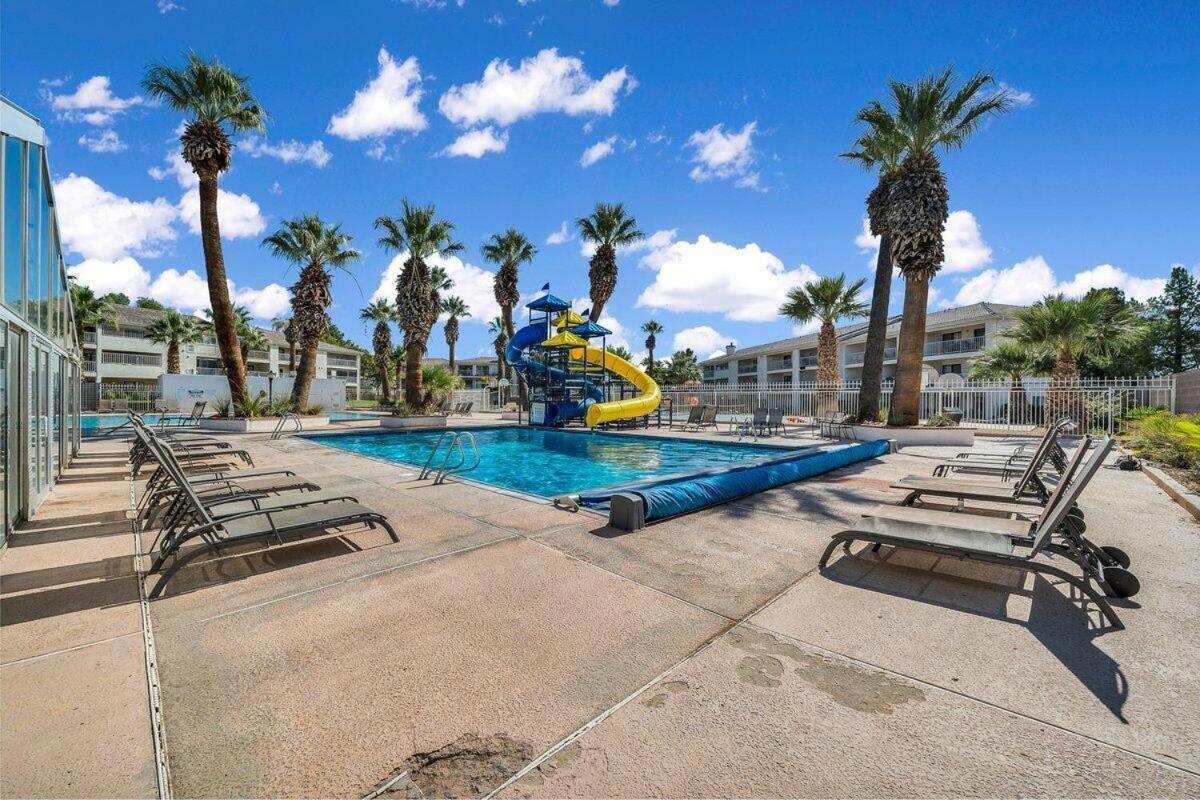 סנט ג'ורג' Modern Resort Condo - Pools, Courts & Scenic Views מראה חיצוני תמונה